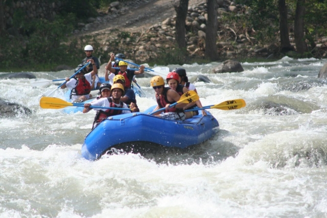  Rafting sul fiume 